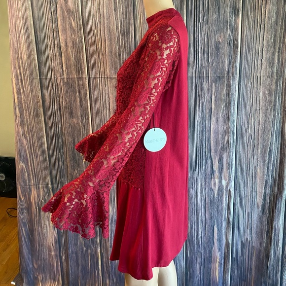 Urban Outfitters Kids the Sky Medium NWT red lace belle sleeve boho flowy dress - Picture 2 of 16